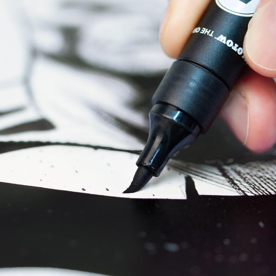Blackliner Set Brush & Ricarica